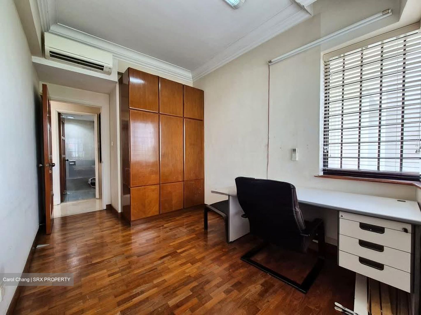 Simsville (D14), Condominium #565252761